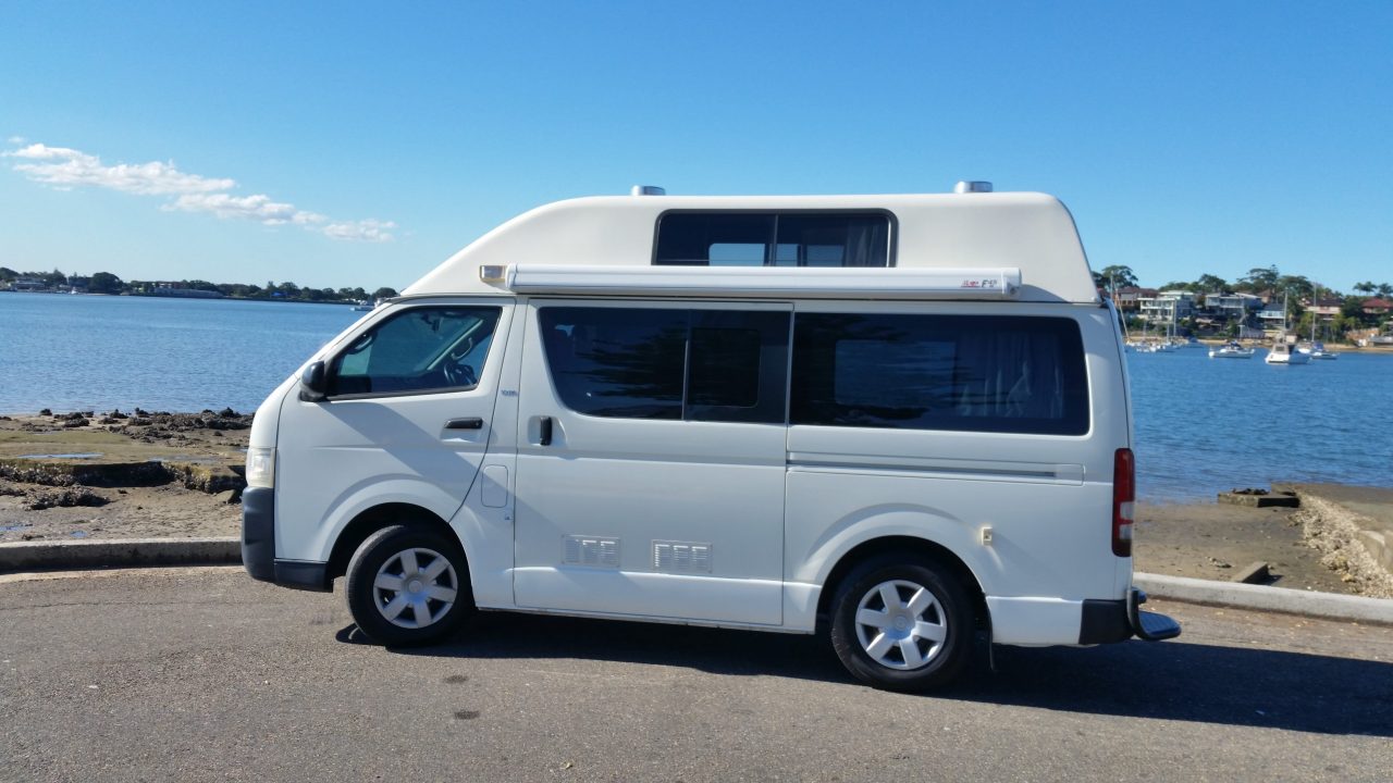 Hitop Campervan Parked Overlooking The Ocean - Hire Campervan Australia - Campervan Rental Shop